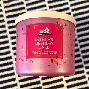 Bath and Body Works Milk Bar Birthday Cake 3 Wick Candle NWT